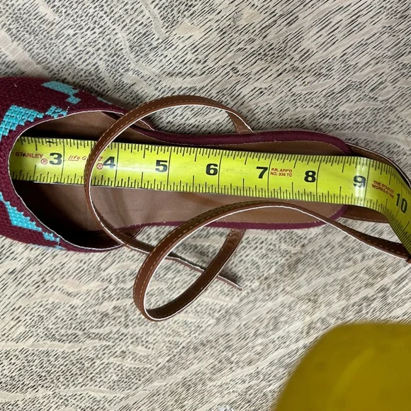 Anthropologie NWB Burgundy Turquoise Geometric Aztec Strappy Flats size 6 - Picture 11 of 11